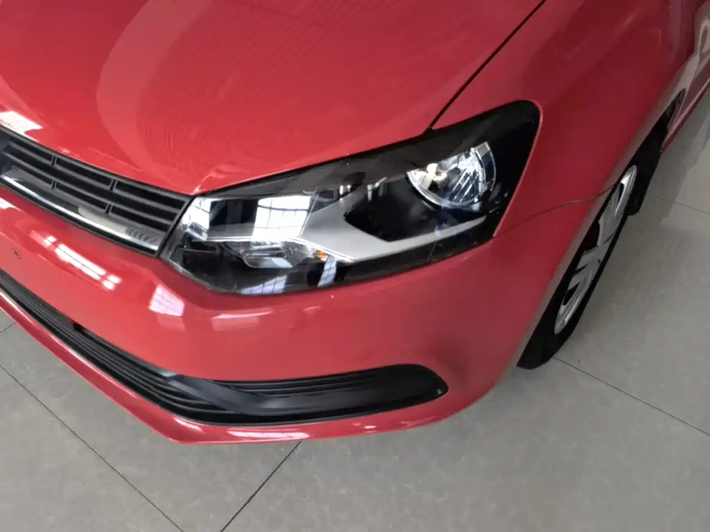 Volkswagen Polo 2019 — фото 24