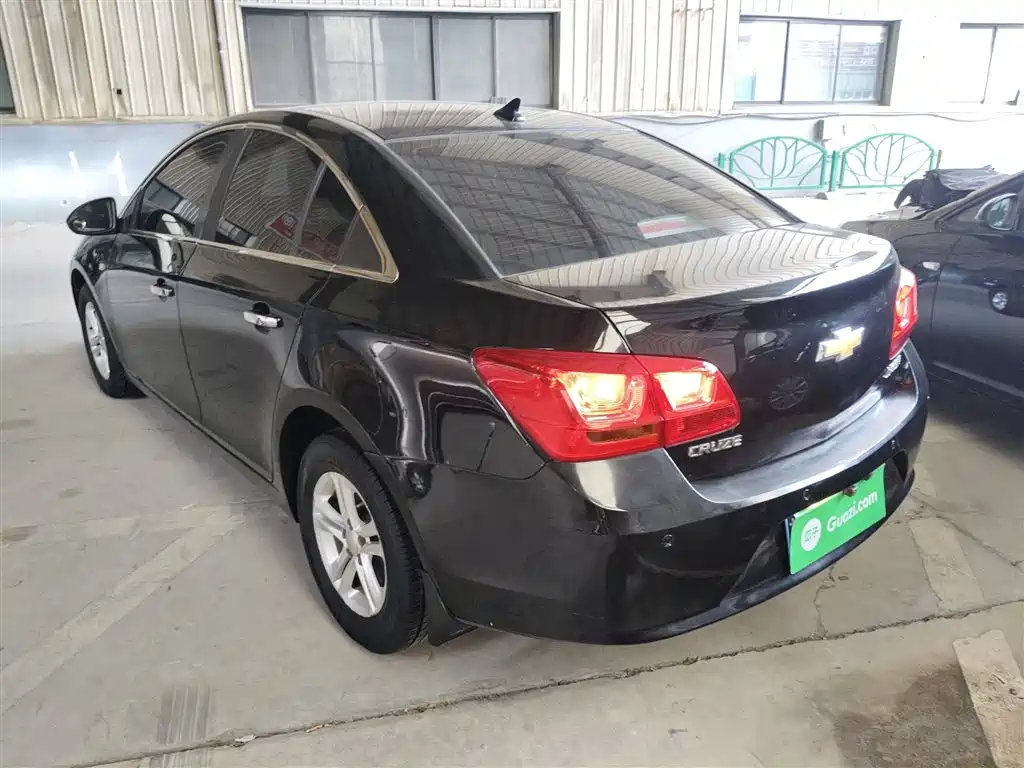 Chevrolet Cruze 2016 — фото 23