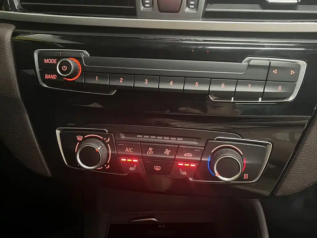 BMW X1 2023 — фото 14
