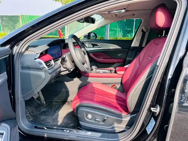 Hongqi H5 2023