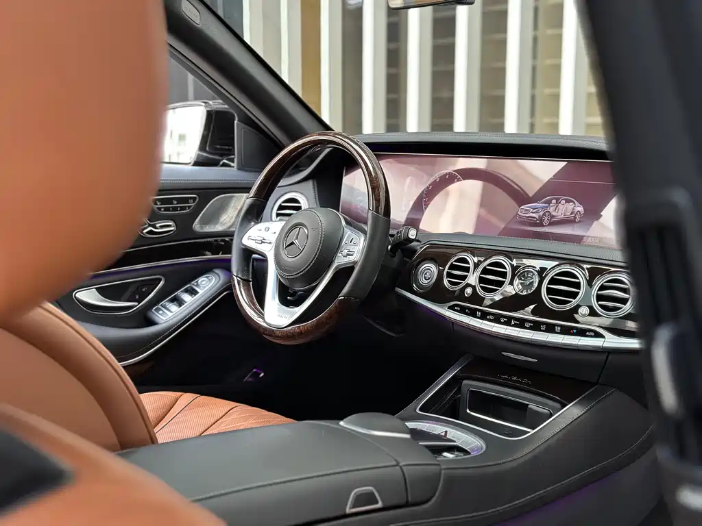 Mercedes-Benz Maybach S-Class 2020 — фото 13