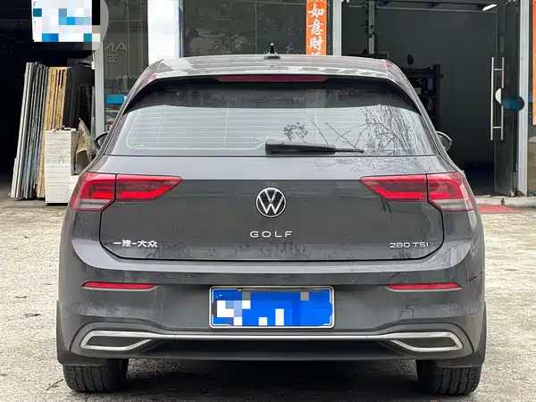 Volkswagen Golf 2021