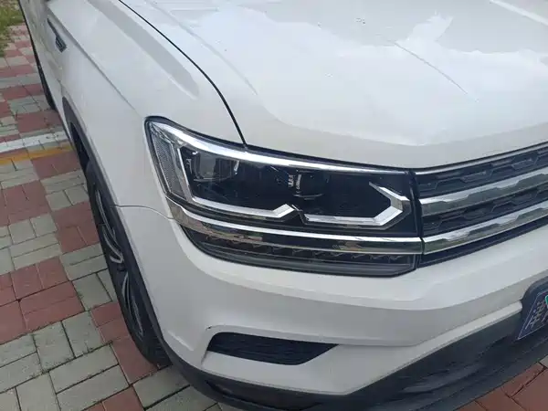 Volkswagen Tharu 2021