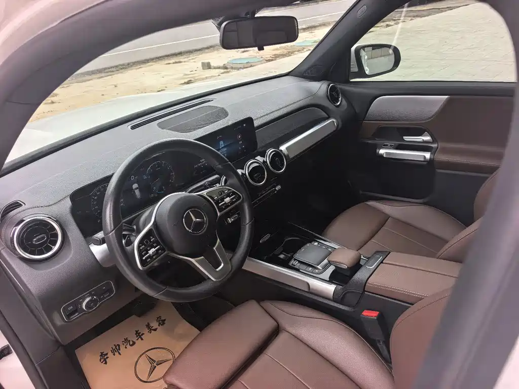 Mercedes-Benz GLB 2022 — фото 13