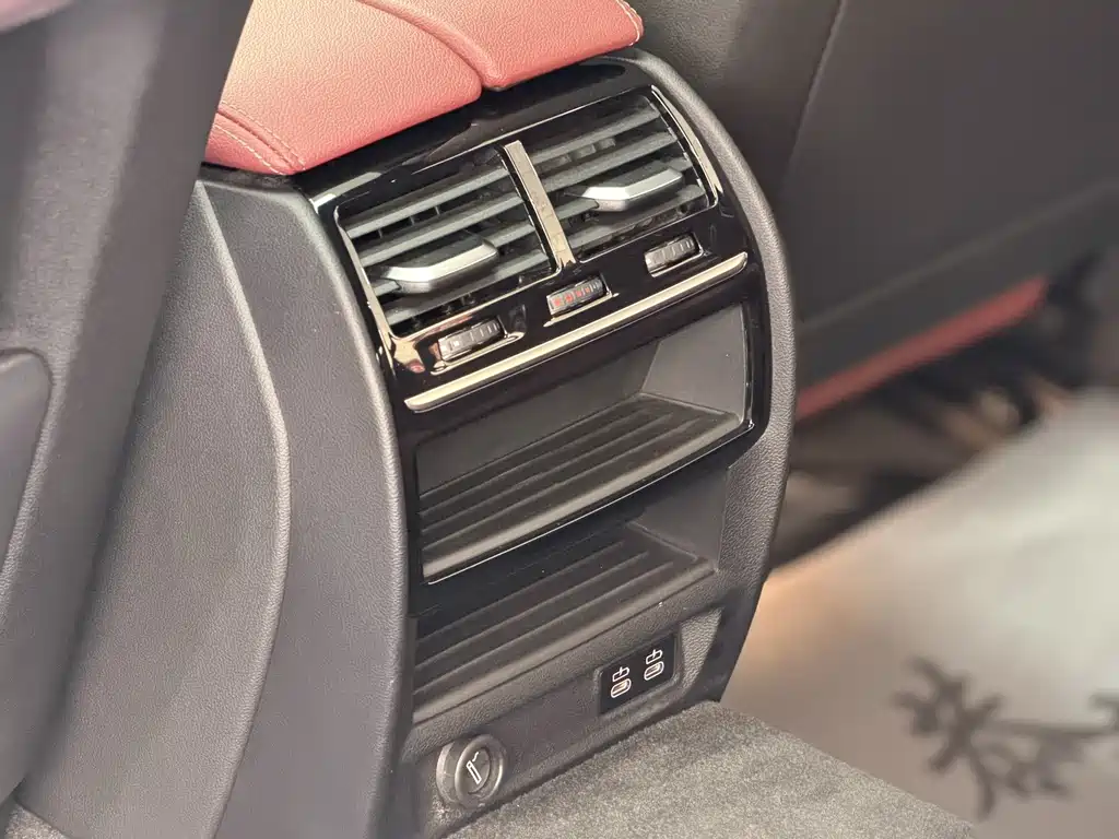 BMW 5 Series 2022 — фото 15