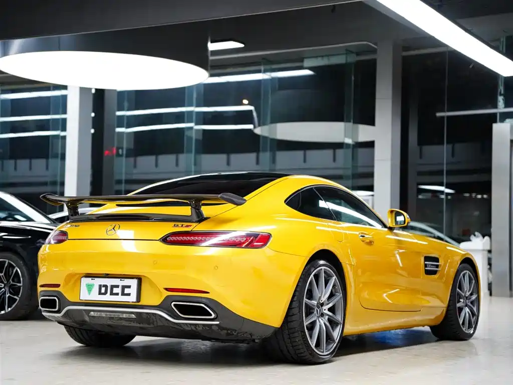 Mercedes-Benz AMG GT 2017 — фото 6