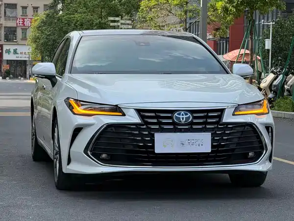 Toyota Avalon 2023