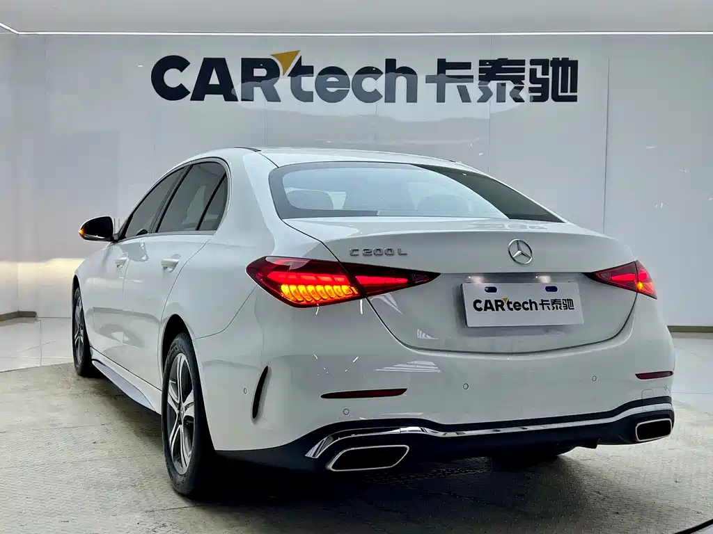Mercedes-Benz C-Class 2022
