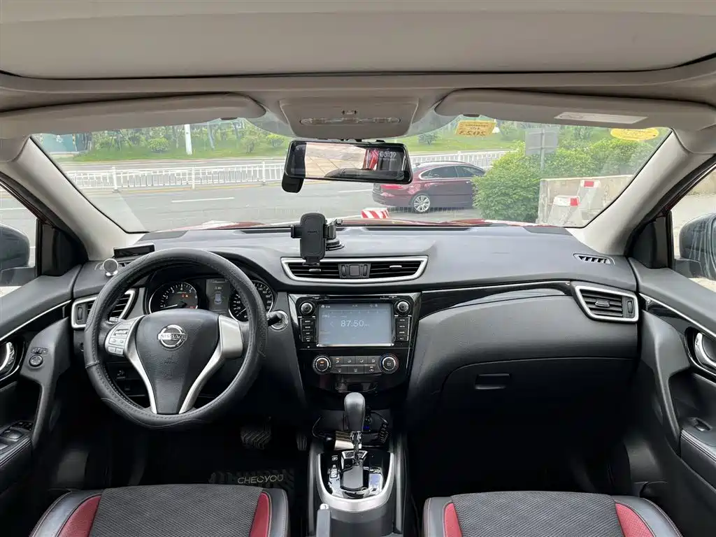 Nissan Qashqai 2017 — фото 9
