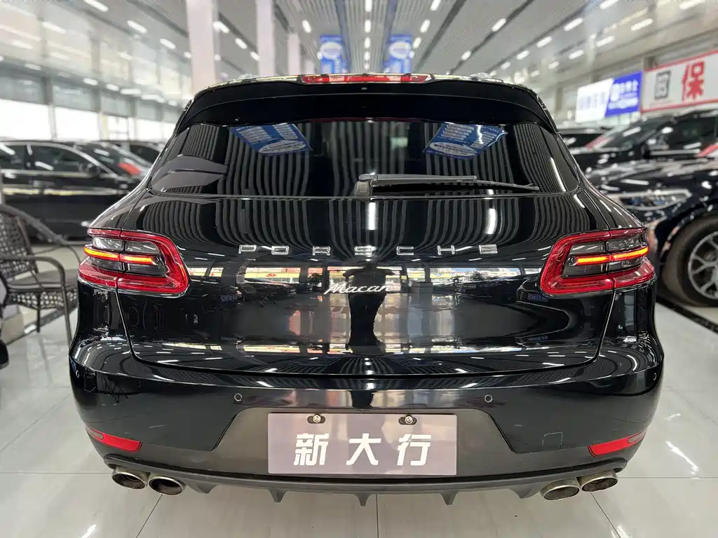 Porsche Macan 2017 — фото 8