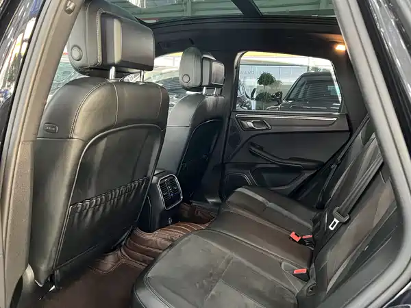 Porsche Macan 2017
