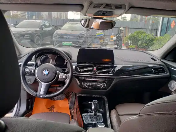 BMW 1 Series 2022