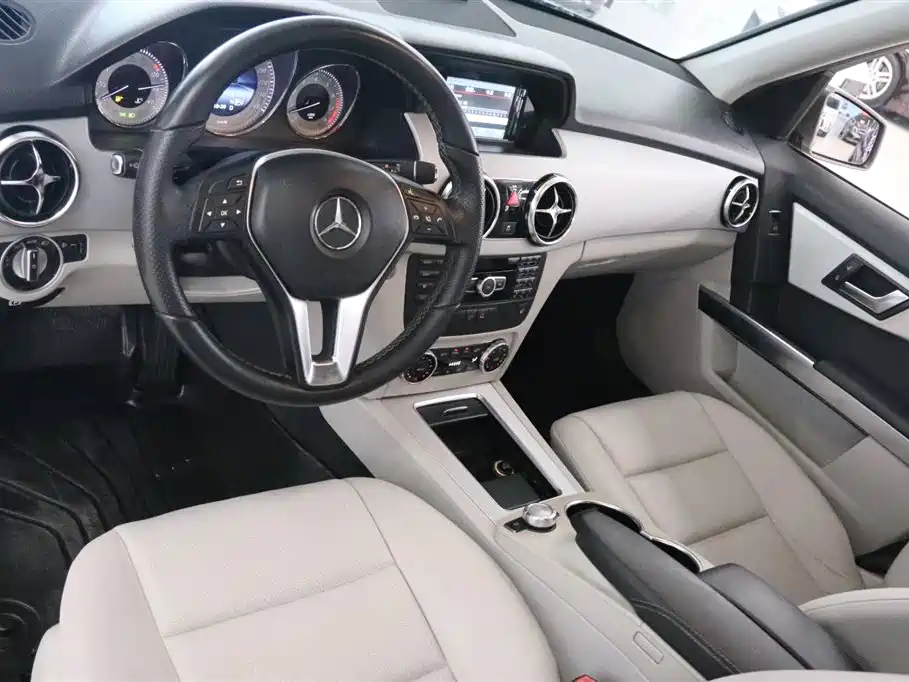 Mercedes-Benz GLK-Class 2014 — фото 10