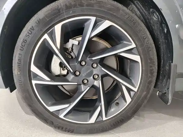 Lynk & Co 09 2021