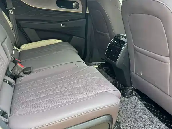 Chery Fengyun T10 2025