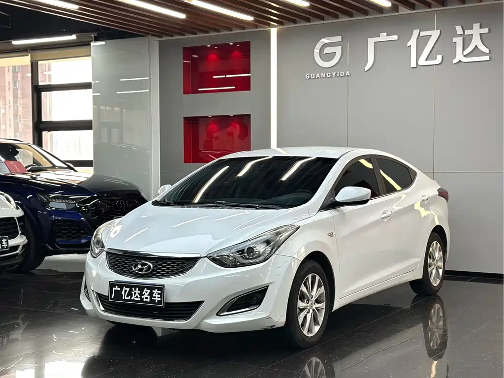 Hyundai Elantra 2017