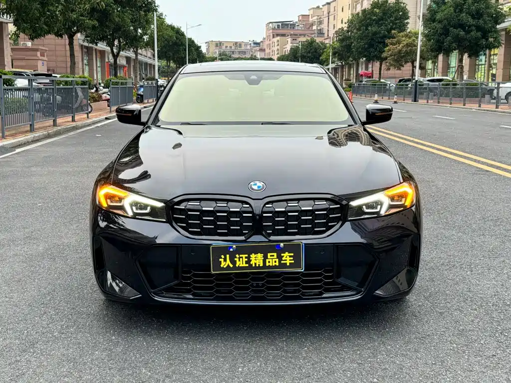 BMW 3 Series 2023