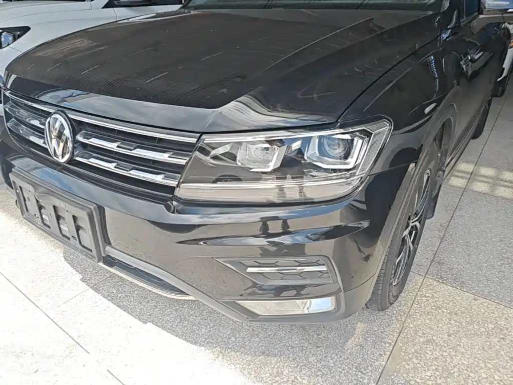 Volkswagen Tiguan L 2019 — фото 24