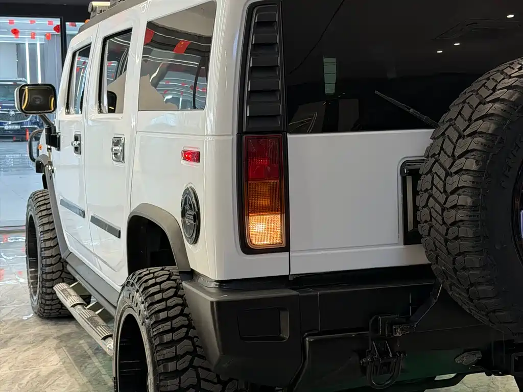 Hummer H2 2004 — фото 12