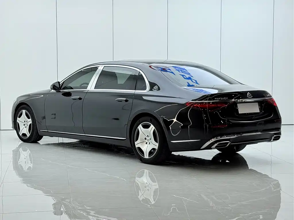 Mercedes-Benz Maybach S-Class 2022 — фото 12