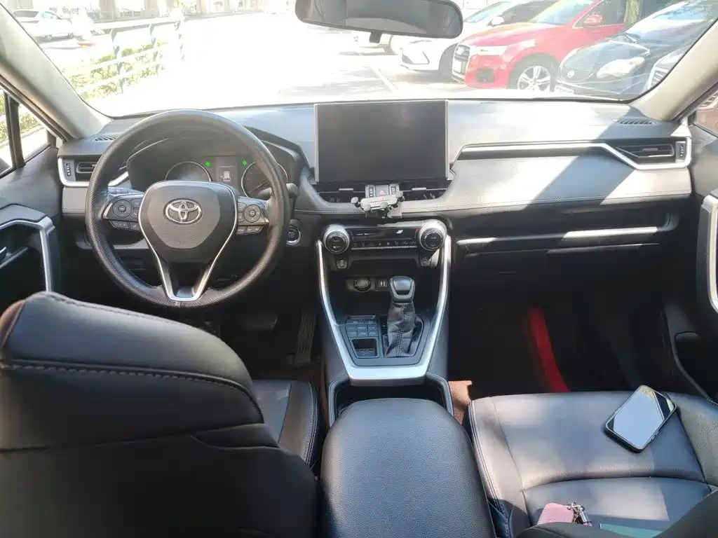 Toyota Wildlander 2020 — фото 13