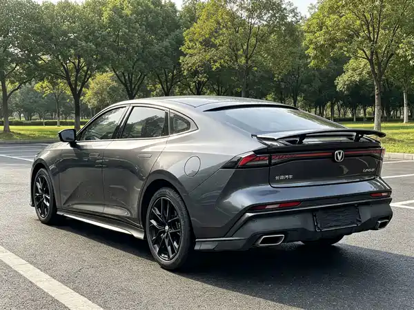 Changan UNI-V 2024