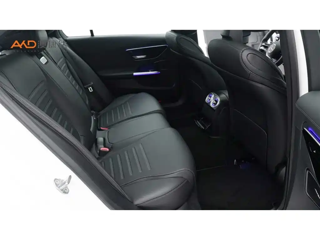 Mercedes-Benz C-Class 2022 — фото 8