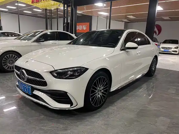 Mercedes-Benz C-Class 2022