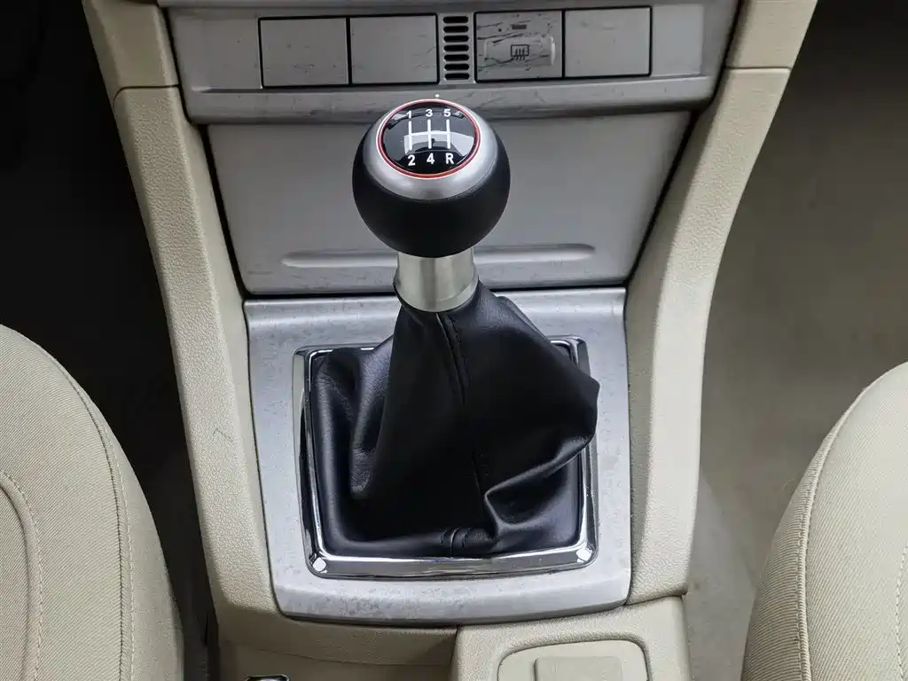Ford Focus 2015 — фото 13