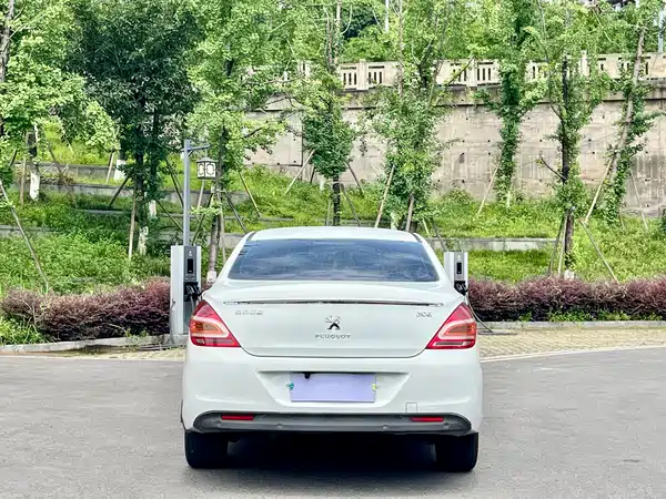 Peugeot 308 2014