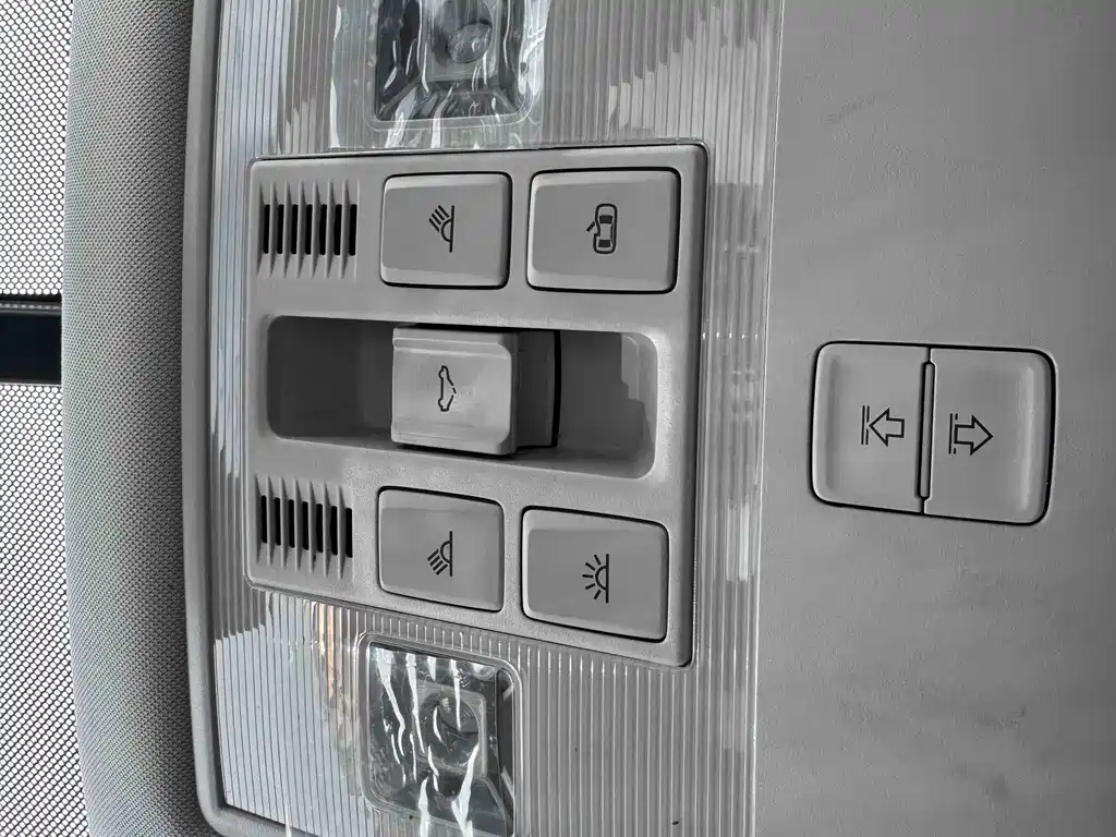 Volkswagen Tharu 2022 — фото 15