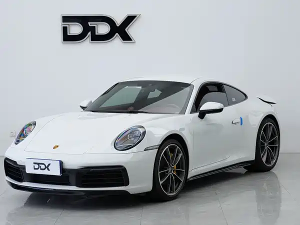 Porsche 911 2023