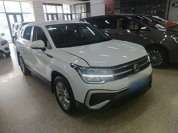 Volkswagen Tharu 2023