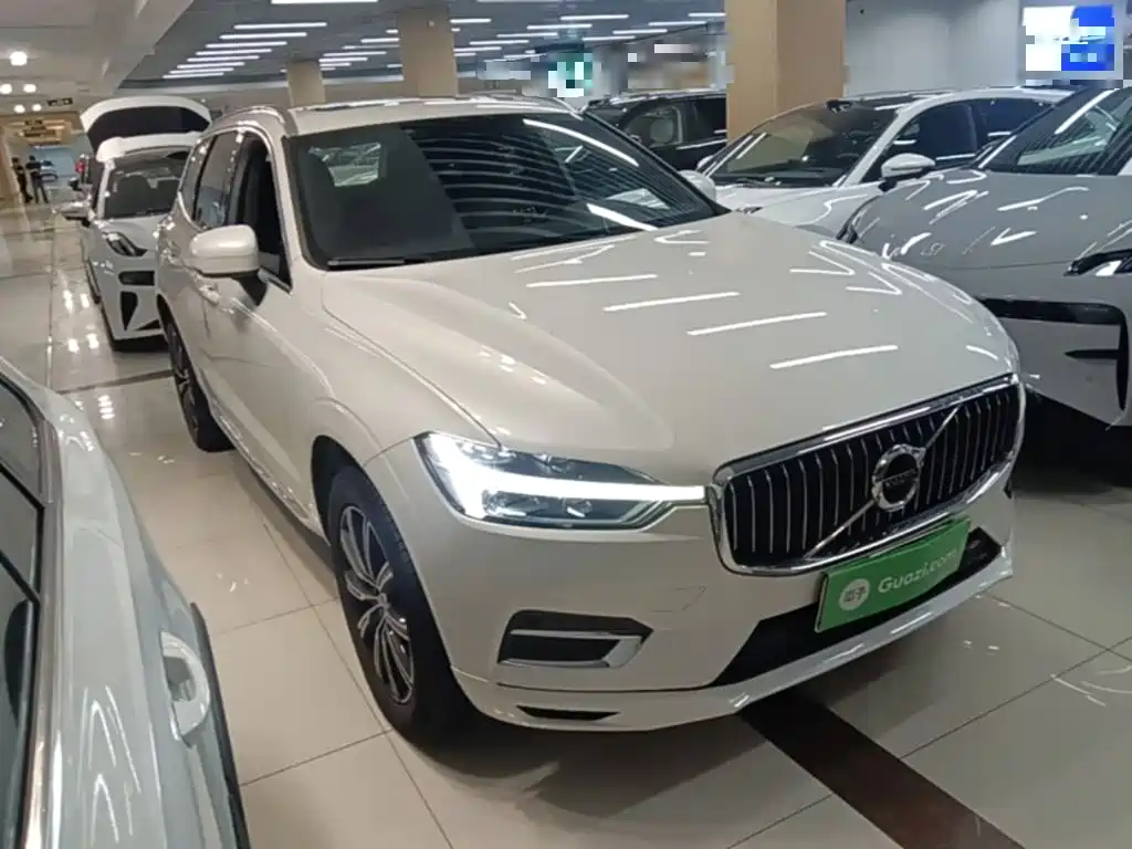 Volvo XC60 2021