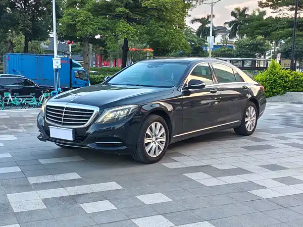 Mercedes-Benz S-Class 2013