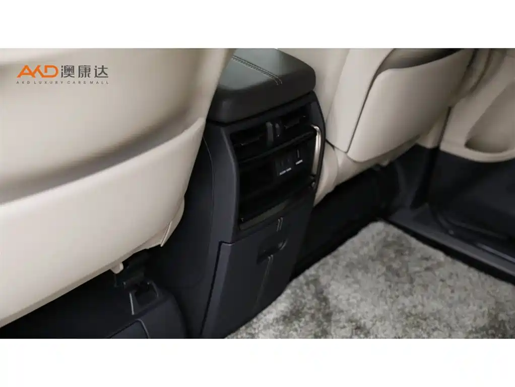 Toyota Alphard 2025 — фото 10