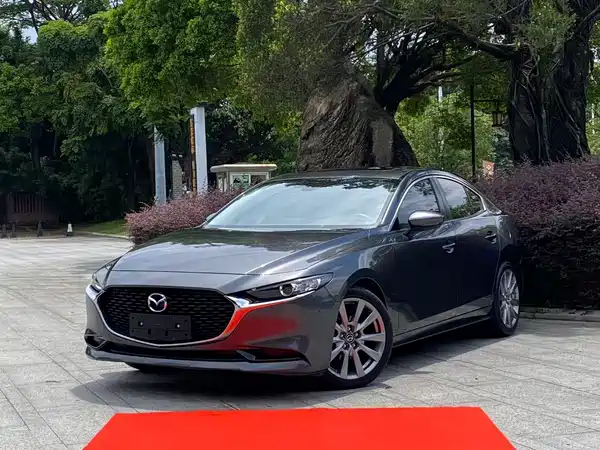 Mazda 3 Axela 2021