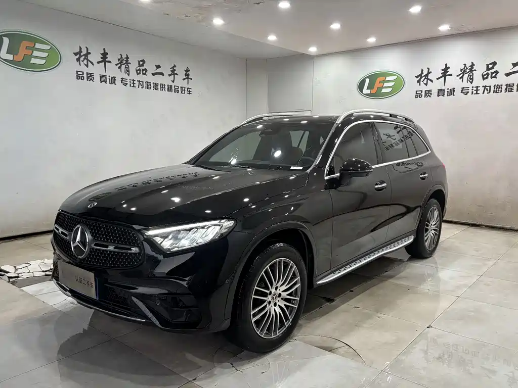 Mercedes-Benz GLC 2023
