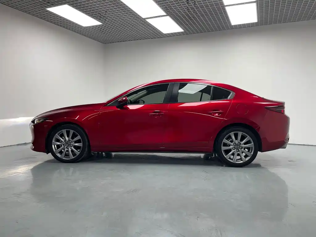 Mazda 3 Angkesela 2022