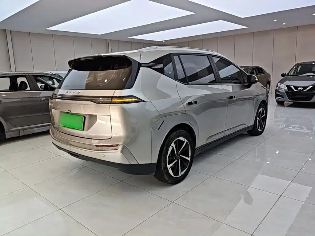 Aion Y 2023