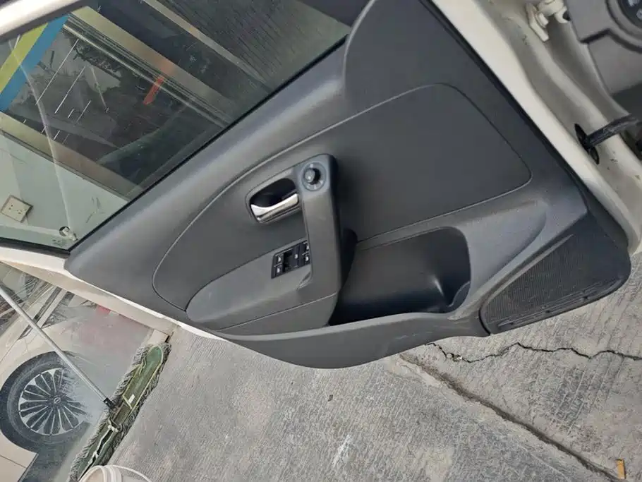 Volkswagen Polo 2015