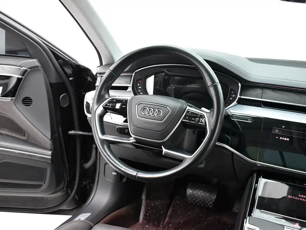 Audi A8 2024 — фото 12