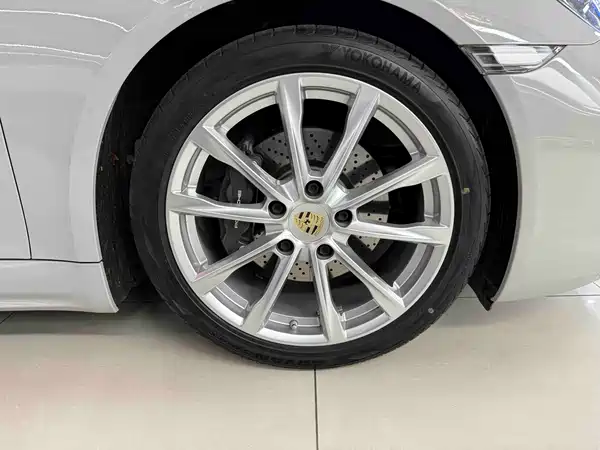 Porsche 718 2024