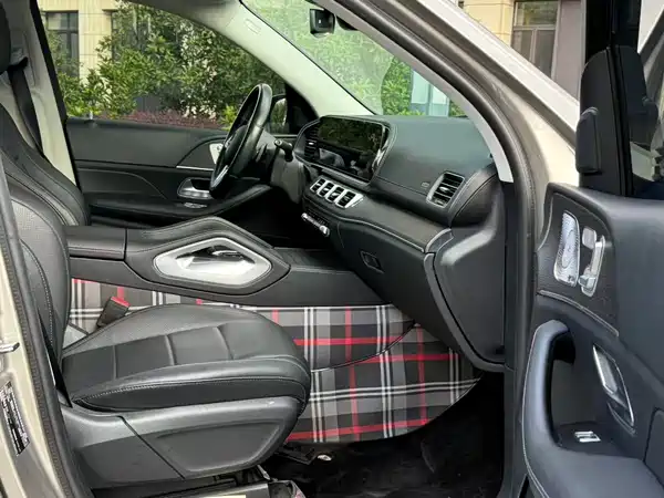 Mercedes-Benz GLE 2021