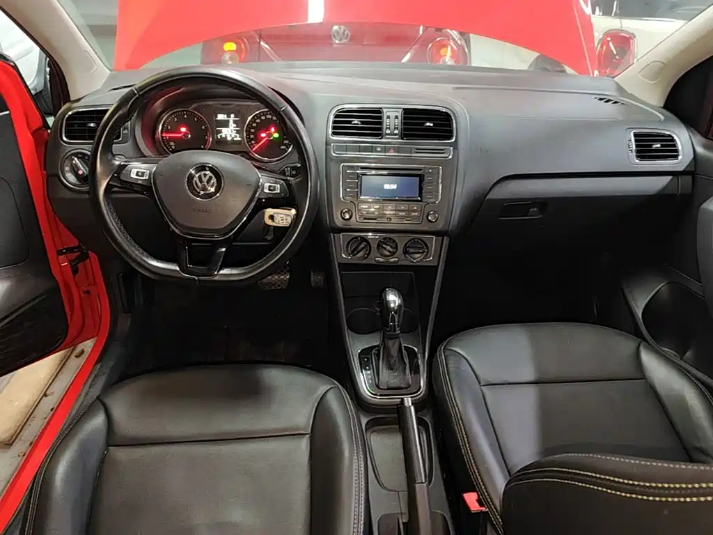 Volkswagen Polo 2017 — фото 13