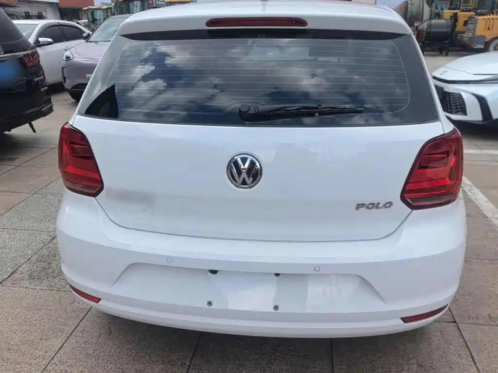 Volkswagen Polo 2015