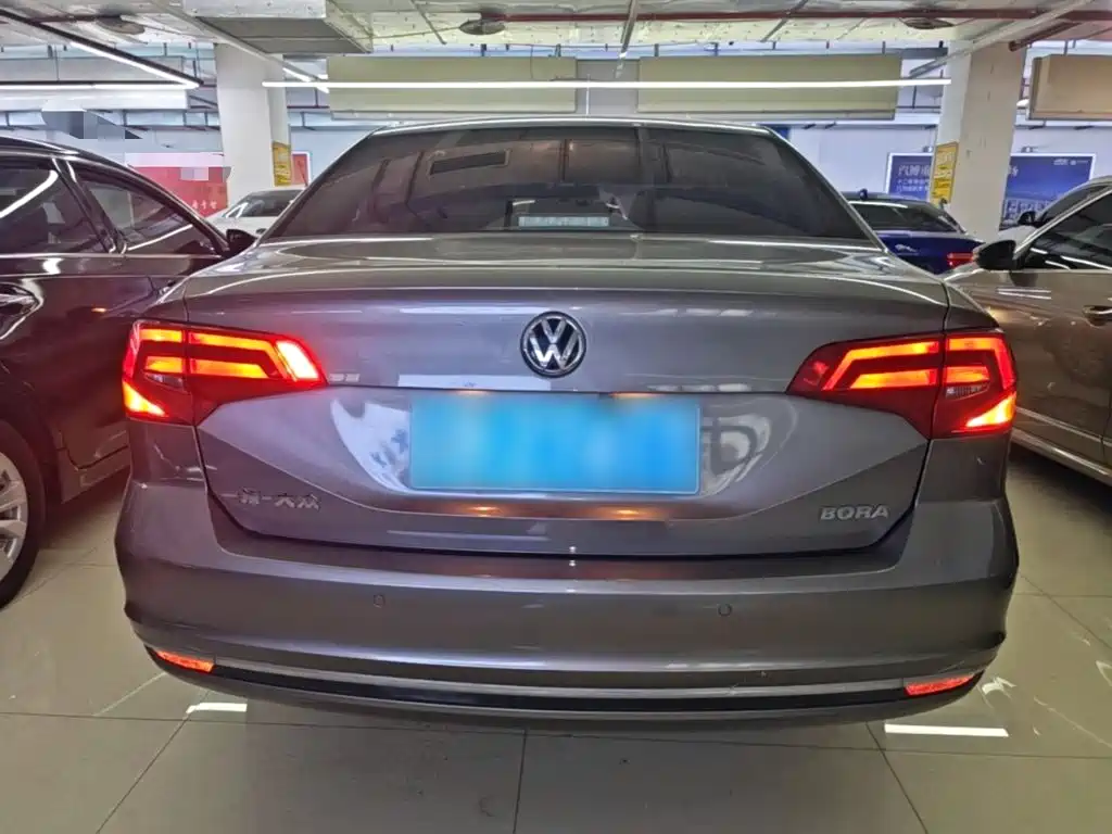 Volkswagen Bora 2016