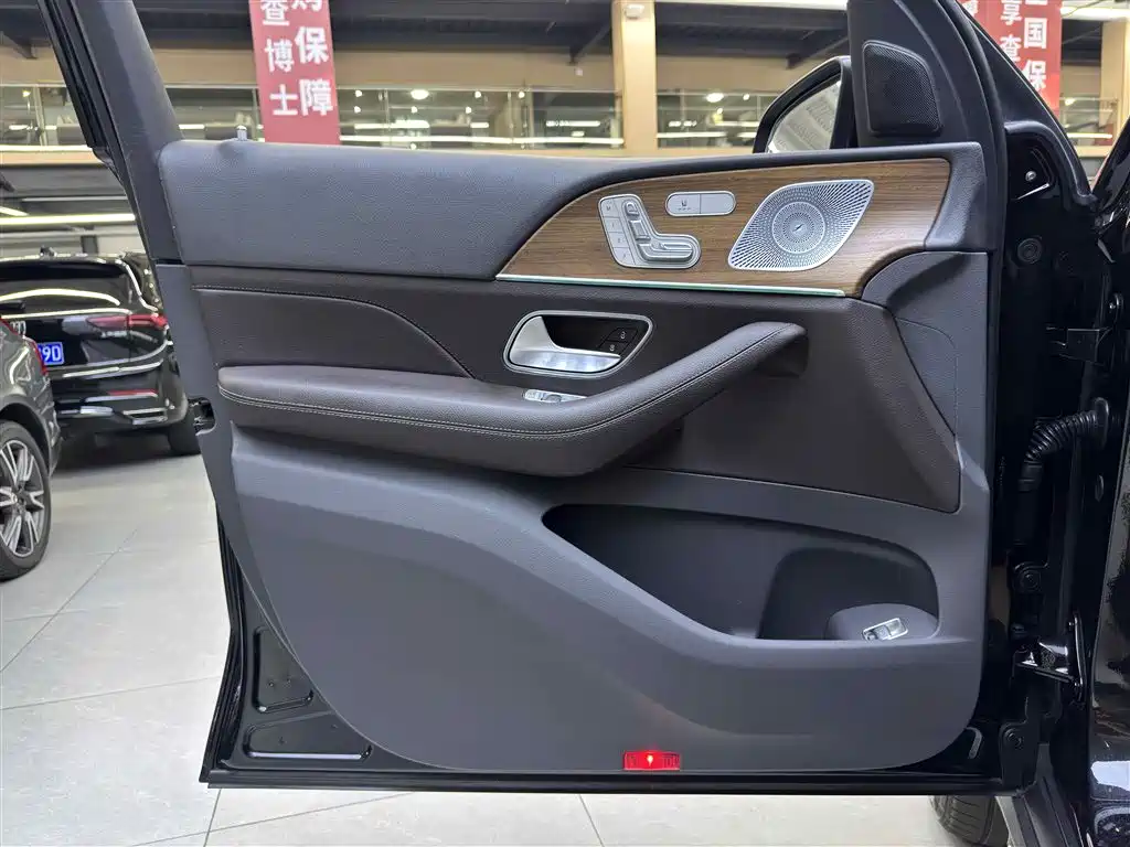 Mercedes-Benz GLE 2020 — фото 14