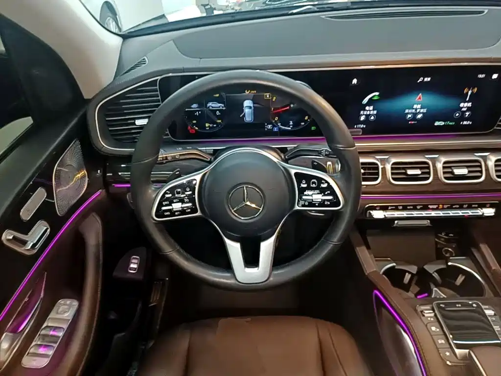 Mercedes-Benz GLE 2021 — фото 11