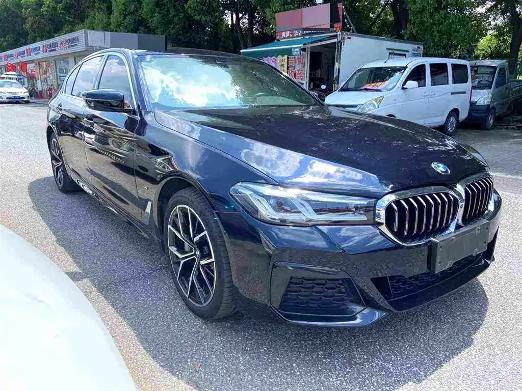 BMW 5 Series 2022